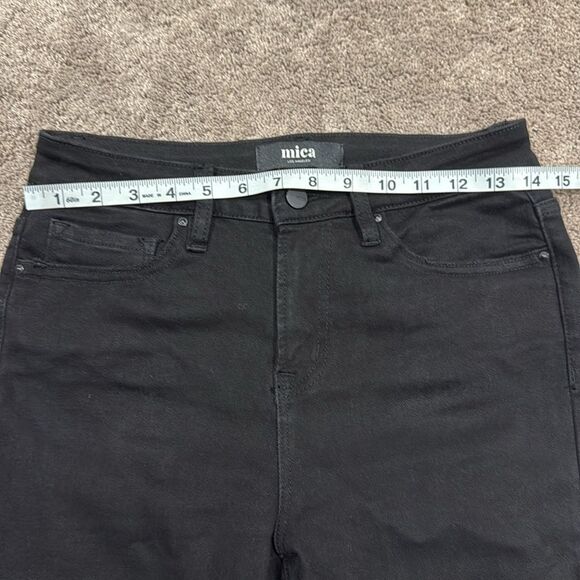 Mica High Rise black skinny denim! Size 27 stretchy. Like new condition - Picture 7 of 10